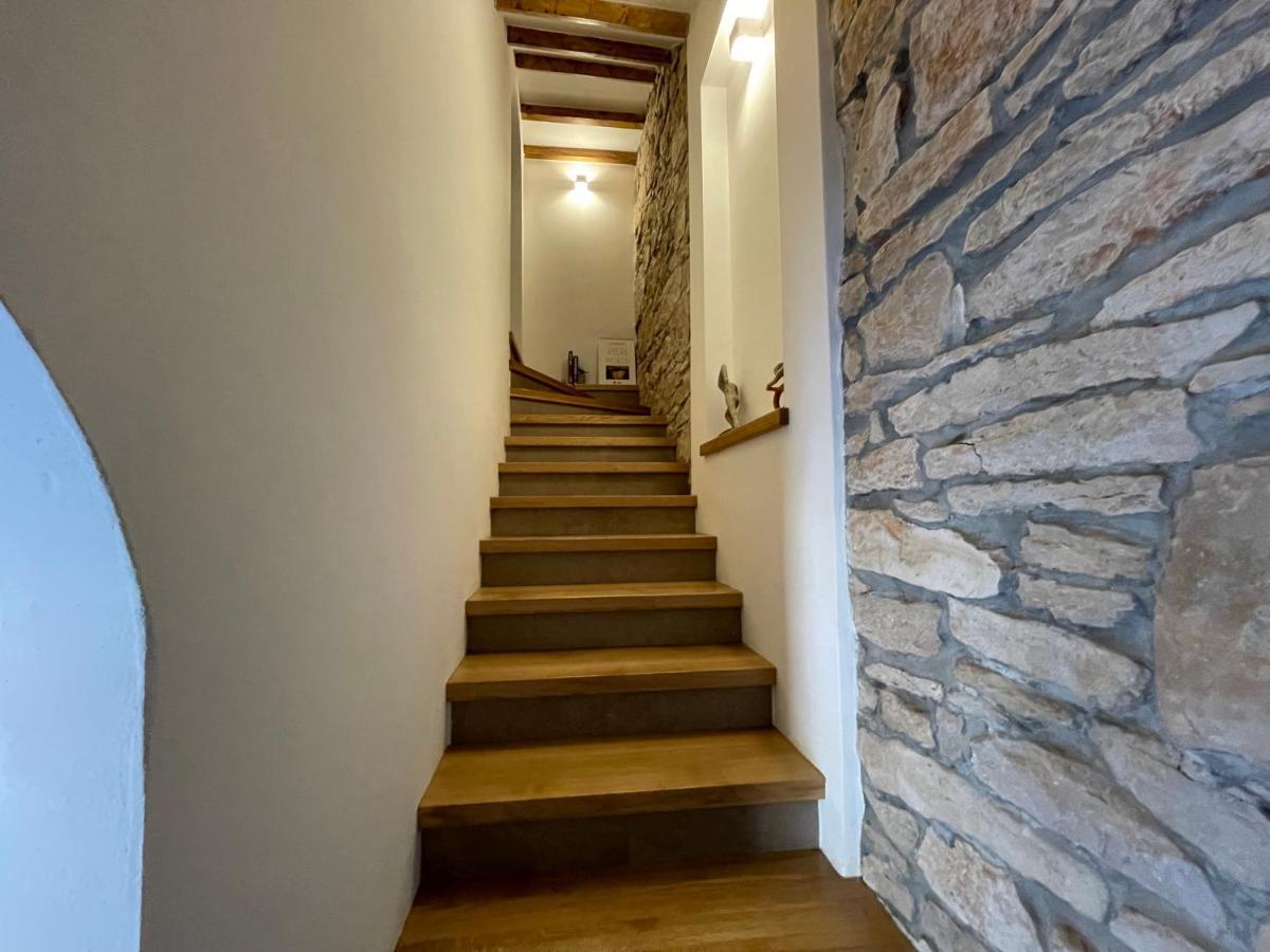 Villa Berto Nedescina ภายนอก รูปภาพ