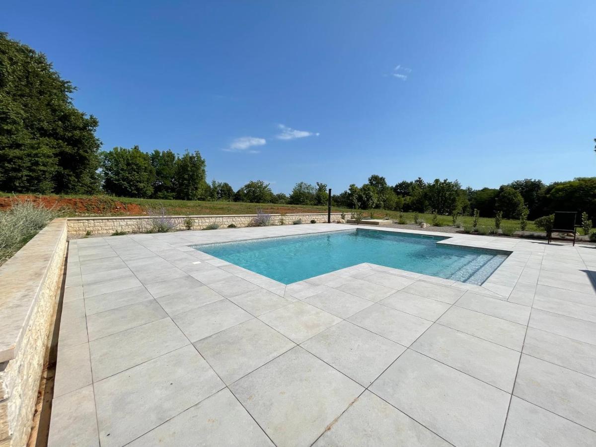 Villa Berto Nedescina ภายนอก รูปภาพ
