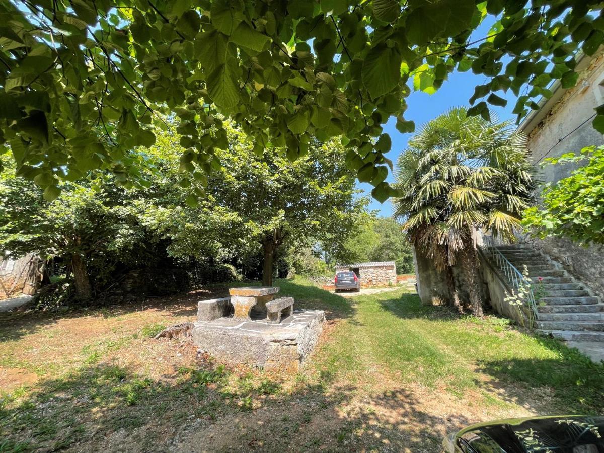 Villa Berto Nedescina ภายนอก รูปภาพ