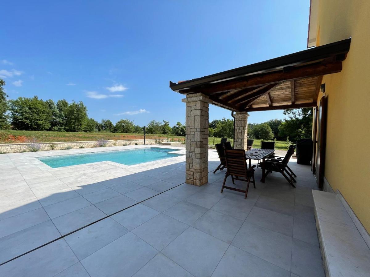 Villa Berto Nedescina ภายนอก รูปภาพ