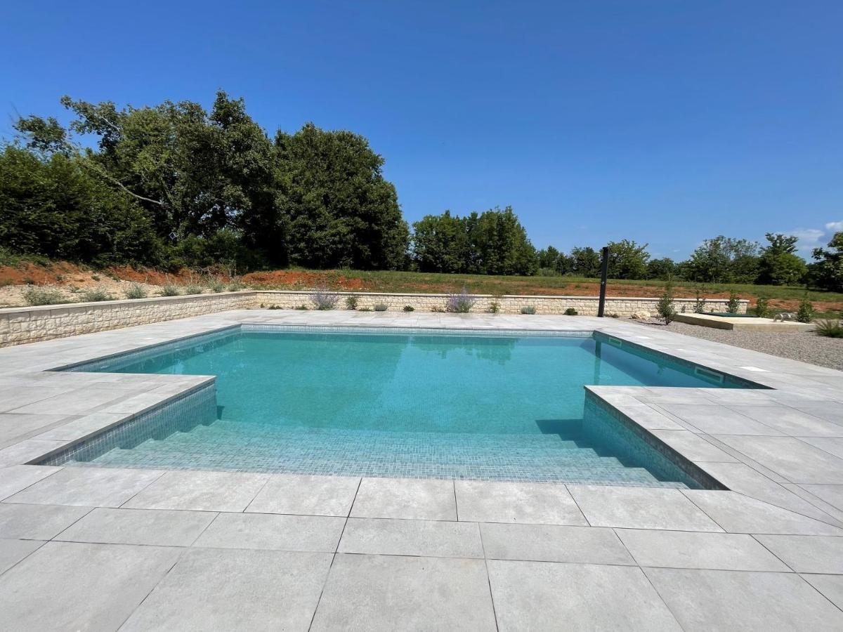 Villa Berto Nedescina ภายนอก รูปภาพ