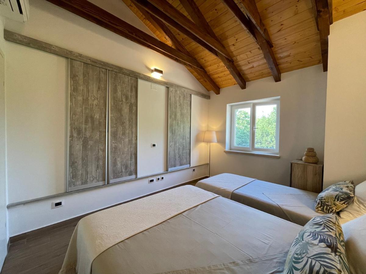 Villa Berto Nedescina ภายนอก รูปภาพ